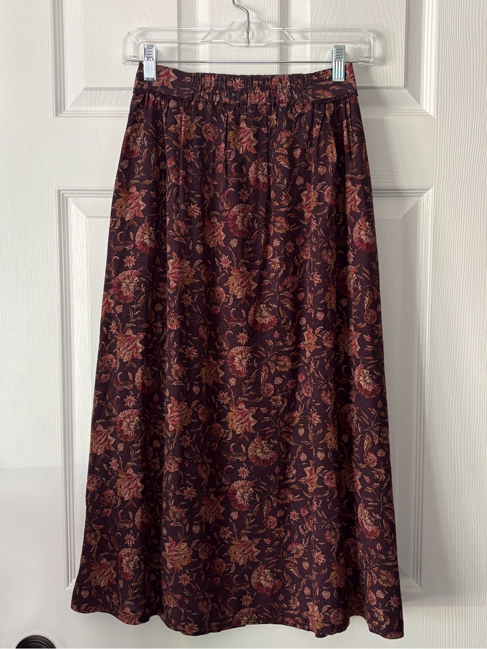 Disturbia Skye Button Down Midi Skirt, 2 - Picture 4 of 10